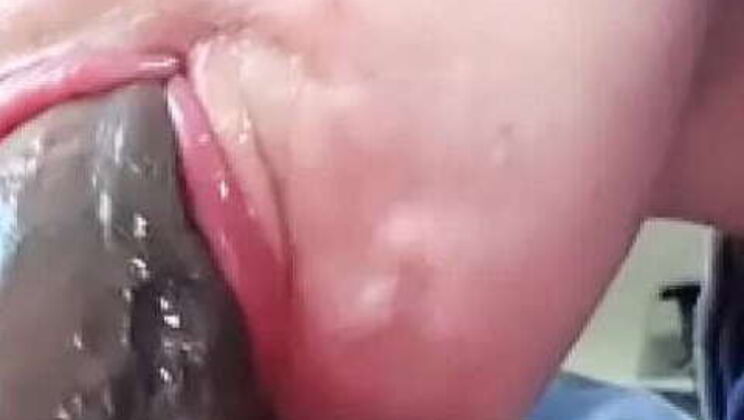 Street Prostitute Deep Throat BJ & Swallow